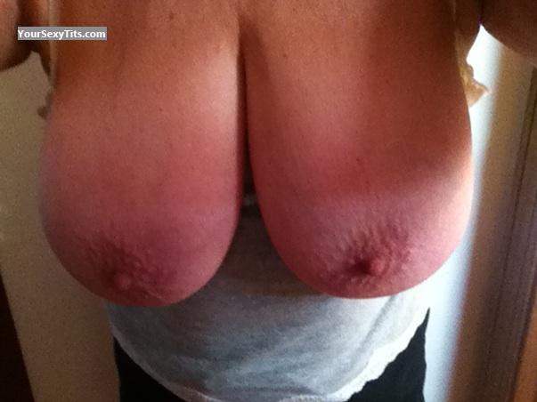 Tit Flash: Wife's Very Big Tits - Ms. Night from United States